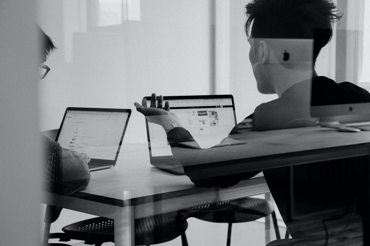 Como ter cabeça para empreender em tempos de crise